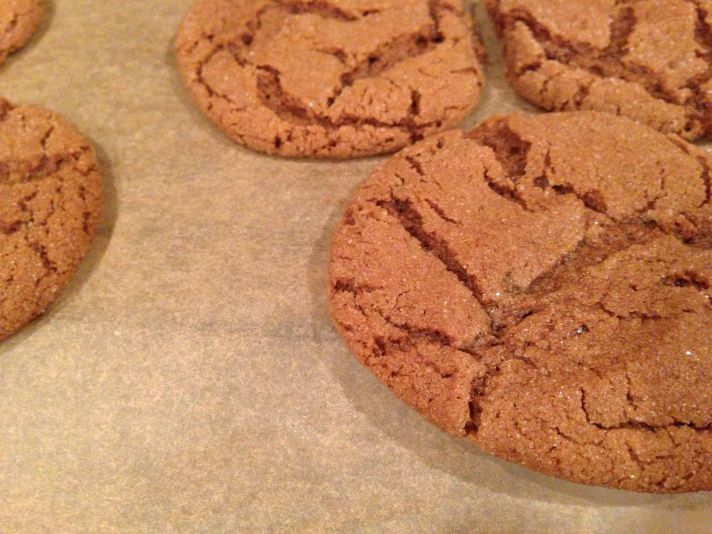 gingerbread cookies, molasses cookies, spiced cookies